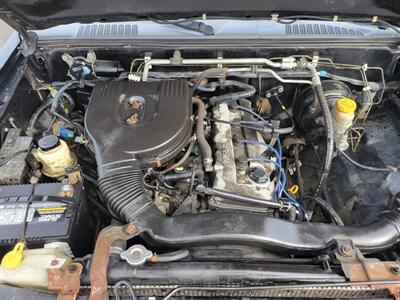 2001 Nissan Frontier XE   - Photo 5 - Fortuna, CA 95540