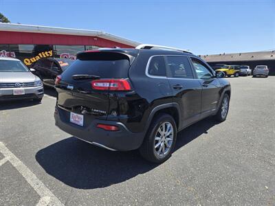 2018 Jeep Cherokee Limited   - Photo 13 - Fortuna, CA 95540