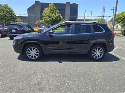 2018 Jeep Cherokee Limited   - Photo 4 - Fortuna, CA 95540