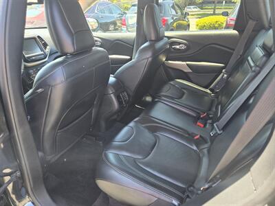 2018 Jeep Cherokee Limited   - Photo 8 - Fortuna, CA 95540