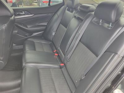 2017 Nissan Maxima 3.5 SL   - Photo 8 - Fortuna, CA 95540