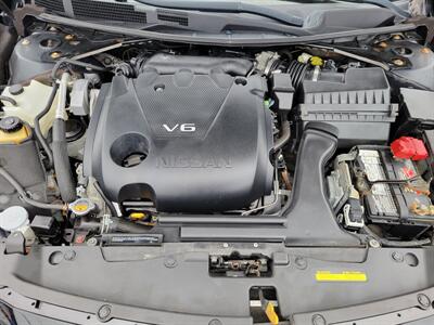 2017 Nissan Maxima 3.5 SL   - Photo 5 - Fortuna, CA 95540