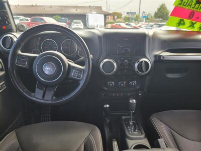 2014 Jeep Wrangler Rubicon - Photo 6 - Fortuna, CA 95540