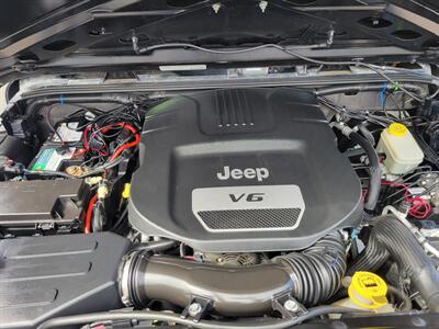 2014 Jeep Wrangler Rubicon - Photo 5 - Fortuna, CA 95540