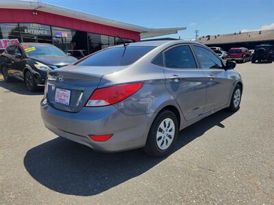 2017 Hyundai ACCENT SE - Photo 13 - Fortuna, CA 95540