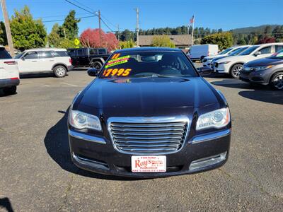 2011 Chrysler 300 Series   - Photo 2 - Fortuna, CA 95540