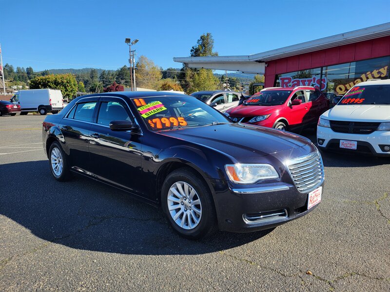 2011 Chrysler 300 Series - Photo 1 - Fortuna, CA 95540
