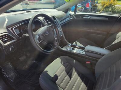2020 Ford Fusion SE   - Photo 7 - Fortuna, CA 95540
