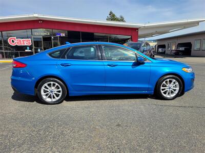 2020 Ford Fusion SE   - Photo 10 - Fortuna, CA 95540