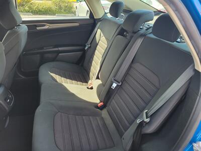 2020 Ford Fusion SE   - Photo 8 - Fortuna, CA 95540