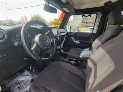 2013 Jeep Wrangler Rubicon - Photo 7 - Fortuna, CA 95540