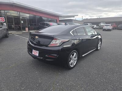 2017 Chevrolet Volt LT   - Photo 13 - Fortuna, CA 95540