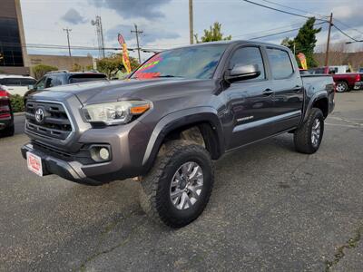 2017 Toyota Tacoma SR5 V6   - Photo 3 - Fortuna, CA 95540