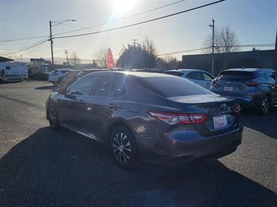 2018 Toyota Camry Hybrid LE   - Photo 11 - Fortuna, CA 95540