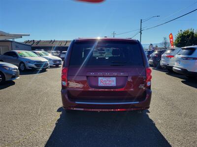2019 Dodge Grand Caravan GT - Photo 13 - Fortuna, CA 95540