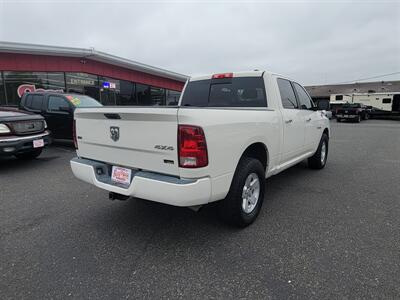 2009 Dodge Ram 1500 SLT   - Photo 12 - Fortuna, CA 95540