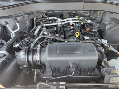 2021 Ford Explorer   - Photo 5 - Fortuna, CA 95540