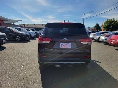 2017 Kia Sorento EX V6   - Photo 13 - Fortuna, CA 95540