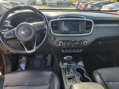 2017 Kia Sorento EX V6   - Photo 6 - Fortuna, CA 95540