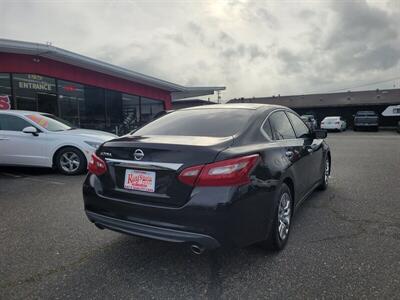 2018 Nissan Altima 2.5 S   - Photo 13 - Fortuna, CA 95540