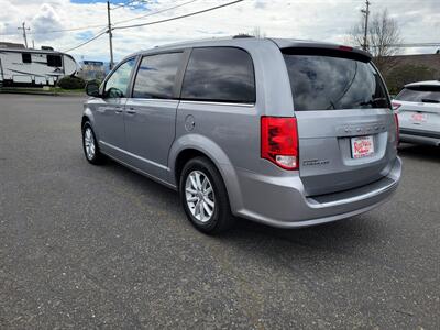 2019 Dodge Grand Caravan SXT   - Photo 12 - Fortuna, CA 95540