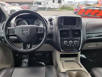 2019 Dodge Grand Caravan SXT   - Photo 6 - Fortuna, CA 95540
