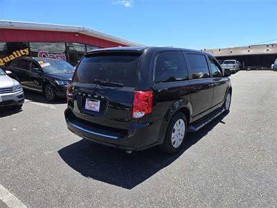 2019 Dodge Grand Caravan SE   - Photo 13 - Fortuna, CA 95540