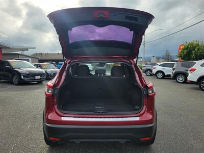 2020 Nissan Rogue Sport SV   - Photo 9 - Fortuna, CA 95540