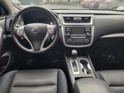 2017 Nissan Altima 2.5 SR   - Photo 6 - Fortuna, CA 95540