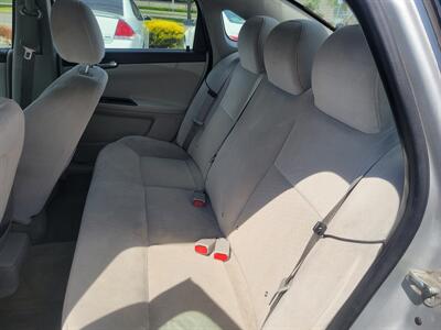 2011 Chevrolet Impala LT - Photo 8 - Fortuna, CA 95540