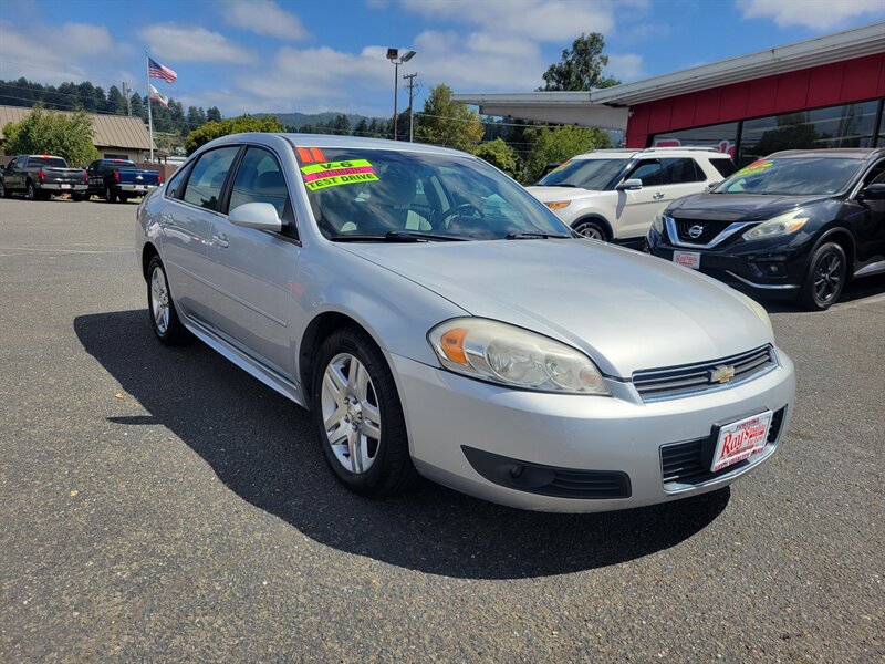 2011 Chevrolet Impala LT   - Photo 1 - Fortuna, CA 95540