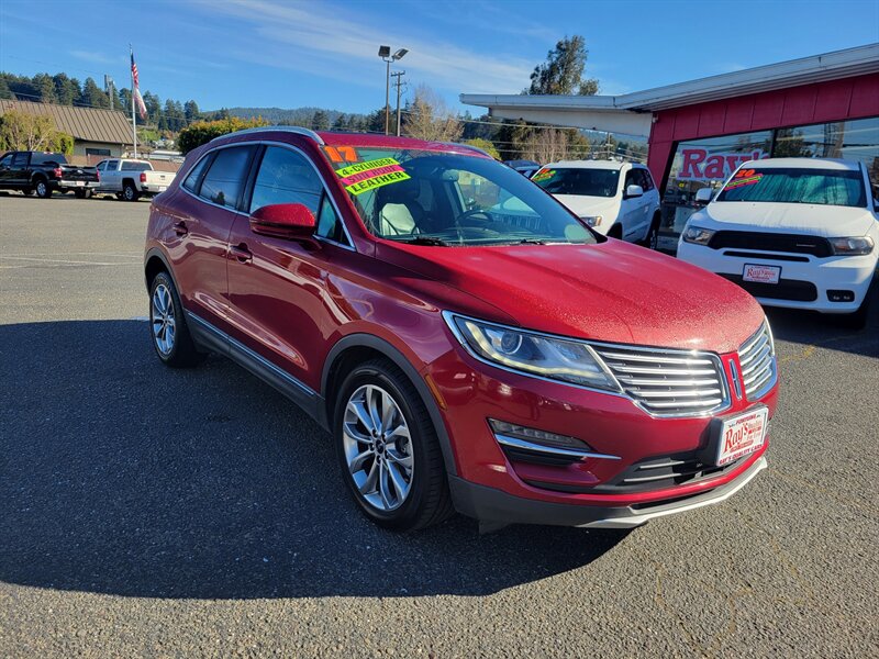 2017 Lincoln MKC Select   - Photo 1 - Fortuna, CA 95540