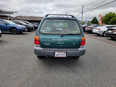 2000 Subaru Forester L   - Photo 12 - Fortuna, CA 95540