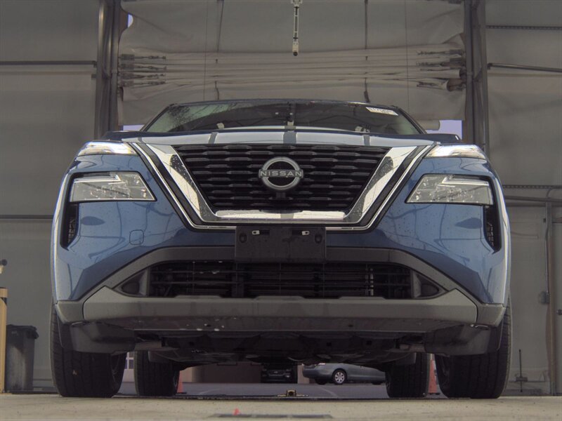 2023 Nissan Rogue SV - Photo 4 - Carmichaels, PA 15320