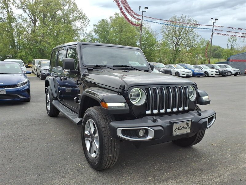 2019 Jeep Wrangler Sahara  