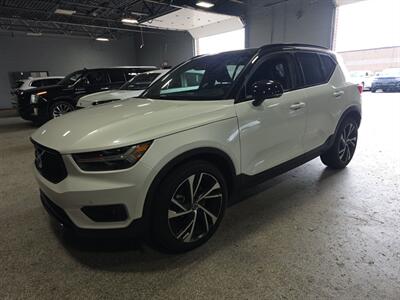 2021 Volvo XC40 T5 R-Design SUV