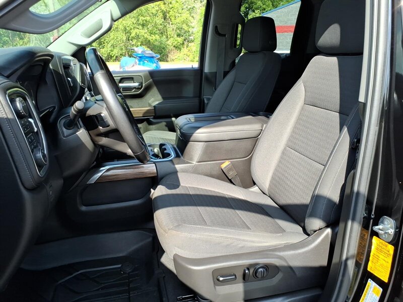 2020 Chevrolet Silverado 1500 RST - Photo 5 - Carmichaels, PA 15320