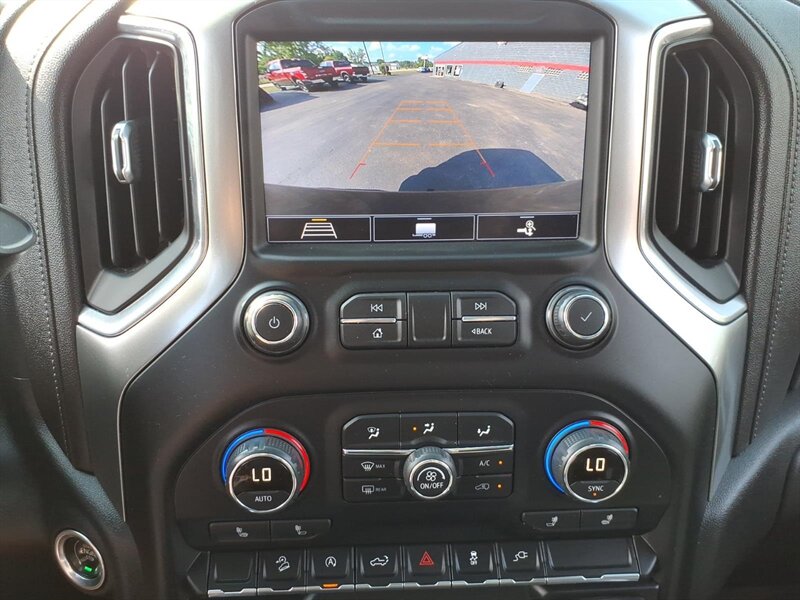 2020 Chevrolet Silverado 1500 RST - Photo 11 - Carmichaels, PA 15320