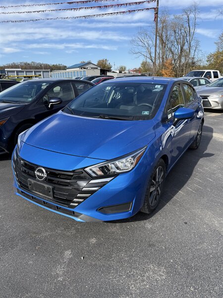 2023 Nissan Versa SV