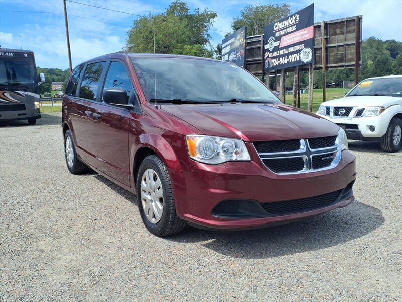 2019 Dodge Grand Caravan SE - Photo 2 - Carmichaels, PA 15320