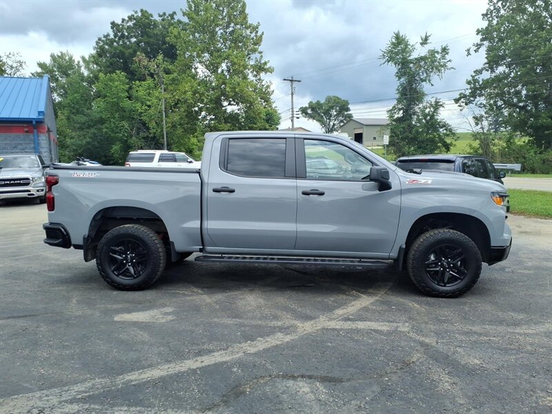 2024 Chevrolet Silverado 1500 Custom Trail Boss - Photo 3 - Carmichaels, PA 15320