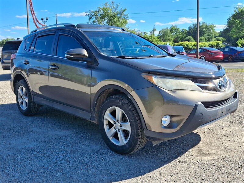 2014 Toyota RAV4 XLE  