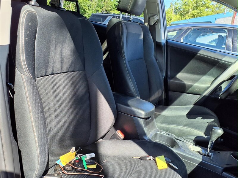 2014 Toyota RAV4 XLE - Photo 5 - Carmichaels, PA 15320
