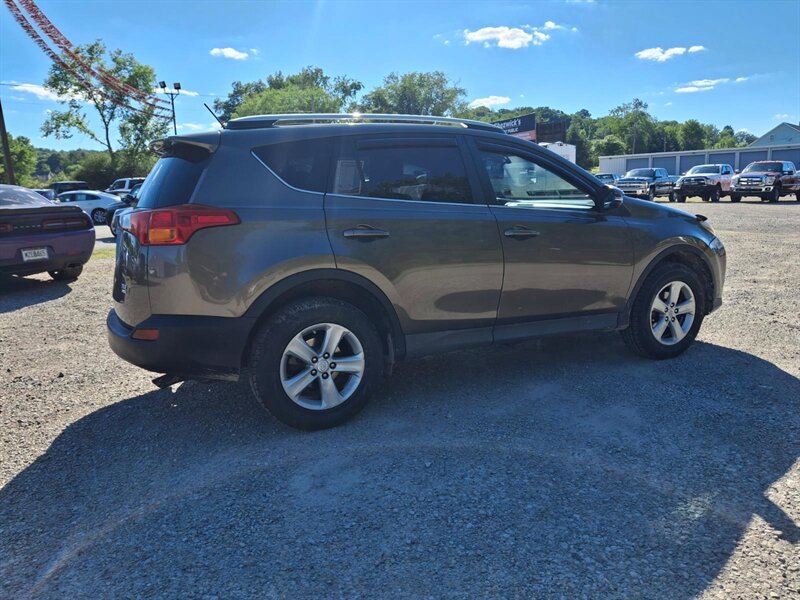 2014 Toyota RAV4 XLE - Photo 4 - Carmichaels, PA 15320