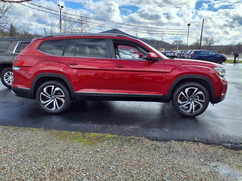 2022 Volkswagen Atlas SEL 4Motion - Photo 3 - Carmichaels, PA 15320