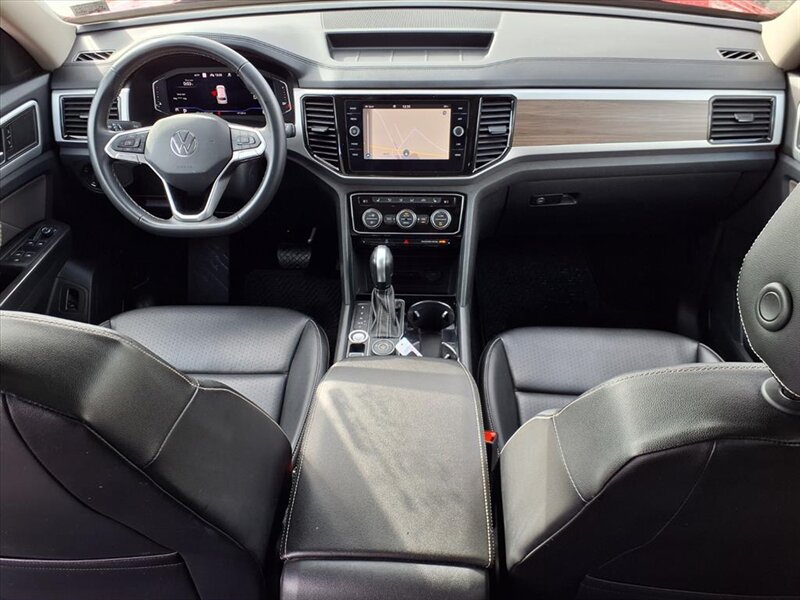 2022 Volkswagen Atlas SEL 4Motion - Photo 10 - Carmichaels, PA 15320