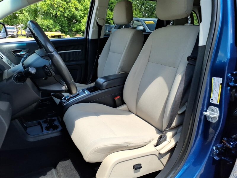 2010 Dodge Journey SXT - Photo 6 - Carmichaels, PA 15320