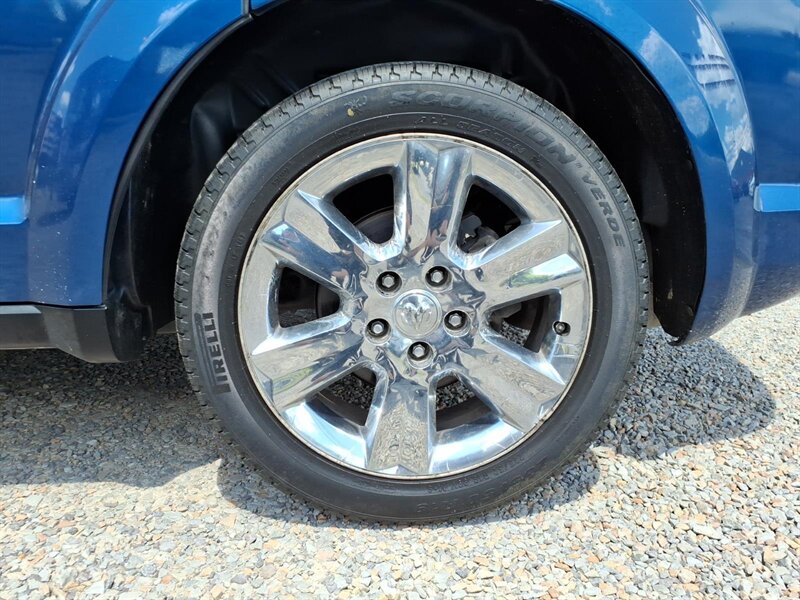 2010 Dodge Journey SXT - Photo 5 - Carmichaels, PA 15320