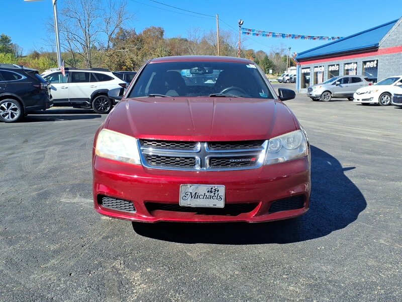 2014 Dodge Avenger SE  