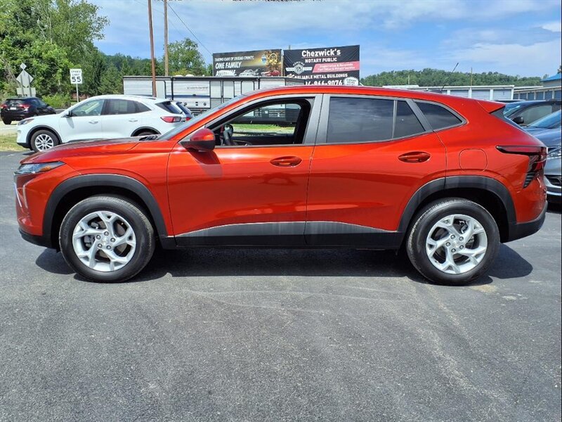 2024 Chevrolet Trax LS  